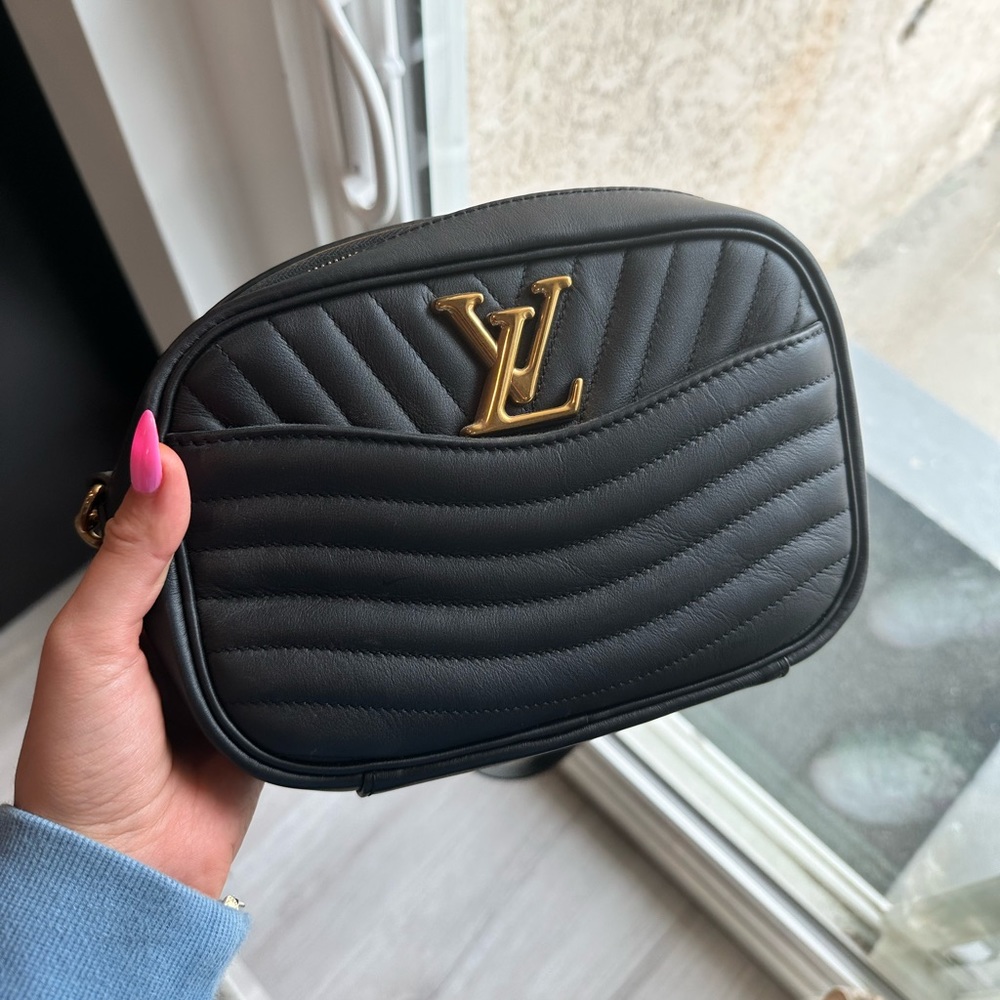 Louis Vuitton Shoulder/Crossbody bag. REAL/AUTHENTIC